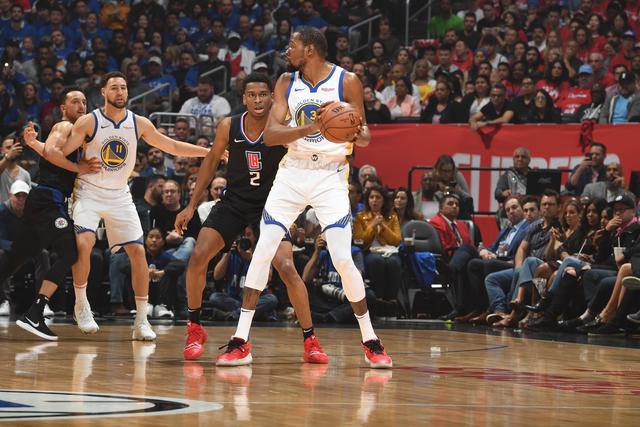 易建联两双琼斯空砍三双 广东力克吉林十连胜